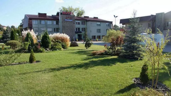 Hotel Dunajec | Küçük Polonya Voyvodalığı - Tarnow - Zglobice