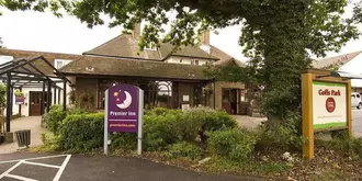 Premier Inn Gatwick Crawley Town (Goff's Park)