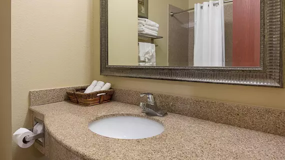 RODEWAY INN & SUITES WINNFIELD | Louisiana - Winnfield