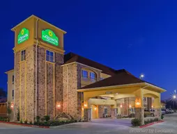 La Quinta Inn & Suites Floresville | Teksas - Pleasanton (ve civarı) - Floresville