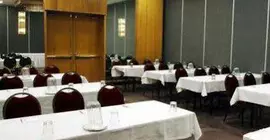 Ramada Conference Center Kansas City | Missouri - Kansas City (ve civarı) - Kansas