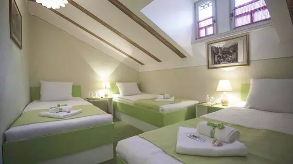 Hotel Lula | Sarajevo Canton - Sarajevo - Bascarsije - Old Town