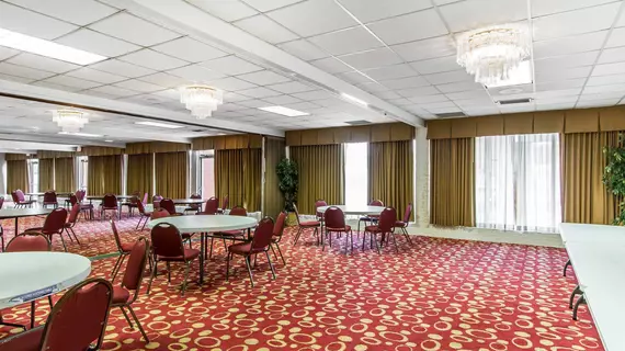 Quality Inn Opelika | Alabama - Auburn - Opelika (ve civarı) - Opelika