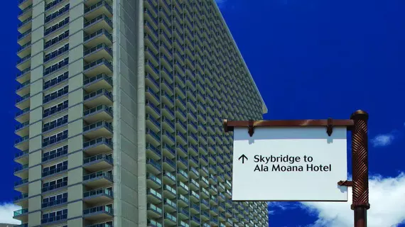 Ala Moana Hotel | Hawaii