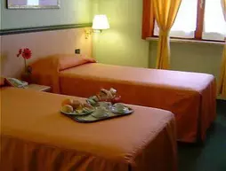 Hotel Scala Nord | Lombardy - Milano (ve civarı) - Milano