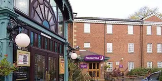 Premier Inn Stockport Central