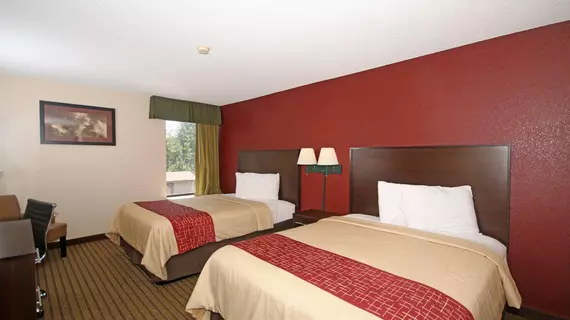 Rodeway Inn Expo Center | Güney Karolayna - Greenville - Spartanburg (ve civarı) - Spartanburg