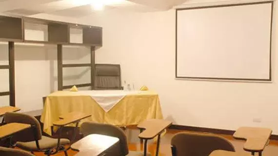 Hotel American Deluxe | Cundinamarca - Bogota (ve civarı) - Bogota - Quinta Paredes