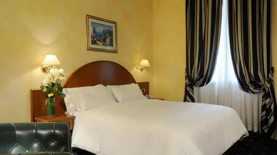 Al Manthia Hotel | Lazio - Roma (ve civarı) - Roma Kent Merkezi - Rione II Trevi