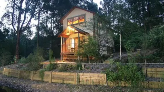 Eagle Hammer Cottages | Victoria - Melbourne (ve civarı) - Monbulk