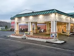 Econo Lodge Inn and Suites | Batı Virginia - Parkersburg (ve civarı) - Williamstown