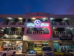 Aston Boutec Hotel | Sabah - Kota Kinabalu (ve civarı) - Kota Kinabalu - Lintas Plaza