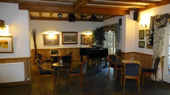 Lyncombe Lodge Hotel | Bristol (ve civarı) - North Somerset - Winscombe