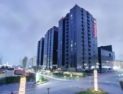 Ramada Hotel & Suites Ajman | Ajman - Ajman