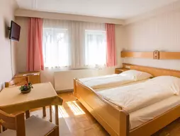 Hotel-Gasthof Goldener Greifen | Bavyera - Rothenburg ob der Tauber - Rothenburg Eski Kent Bölgesi