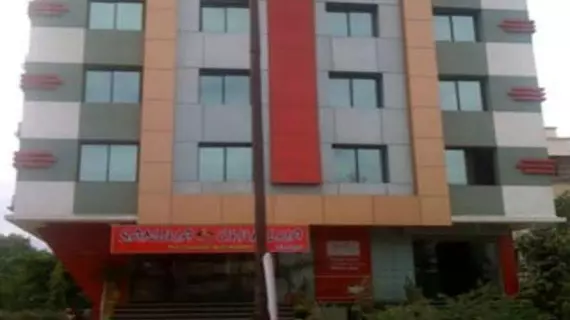 Pacific Suites Hotel | Maharaştra - Pune Bölgesi - Pune