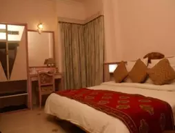 Hotel Nalanda | Gujarat - Ahmedabad Bölgesi - Ahmedabad - Ahmedabad Kent Merkezi