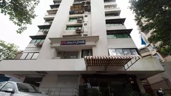 Hotel Le Grande | Maharaştra - Raigad - Bombay (ve civarı) - Bombay - Malad - Batı Banliyöleri