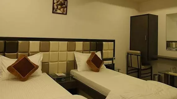 Hotel Flair Inn | Gujarat - Ahmedabad Bölgesi - Ahmedabad - Ahmedabad Kent Merkezi