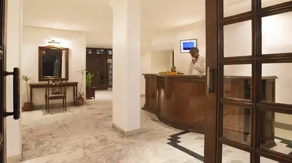 Alpana Hotel | Uttarkand - Haridwar Bölgesi - Haridwar (ve civarı) - Haridwar - Ram Ghat