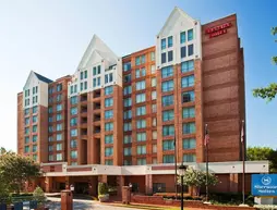 Sheraton Suites Old Town Alexandria | Virginia - İskenderiye