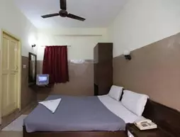 Hotel Melody | Tamil Nadu - Tiruvallur - Chennai (ve civarı) - Chennai - Fort Tondiarpet - Merkez Chennai