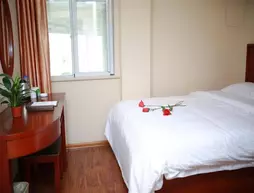 Greentree Inn Jiangsu Suzhou Yangchenghu Qianshuiwan Express Hotel