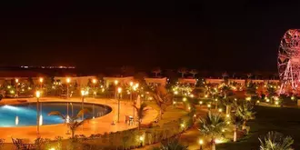 Boudl Half Moon Resort