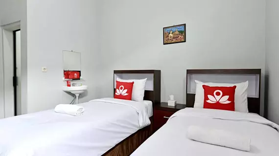 ZEN Rooms Godean | Yogyakarta Özel Bölgesi - Yogyakarta (ve civarı) - Sleman