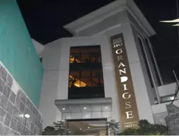 HG Grandiose Hotel | Racastan - Ābu Road