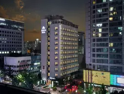 Atrium Jongno | Gyeonggi - Seul (ve civarı) - Jongno - Daehangno