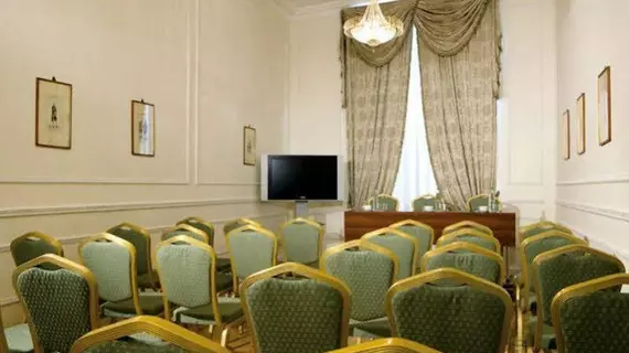 Hotel Quirinale | Lazio - Roma (ve civarı) - Roma Kent Merkezi - Rione XVIII Castro Pretorio