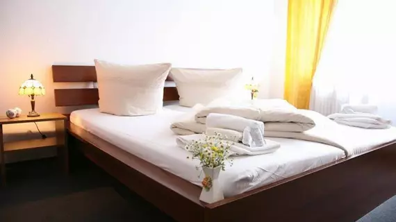 Hotel Pension Bolgerini Inn | Berlin (ve civarı) - Friedrichshain-Kreuzberg - Friedrichshain