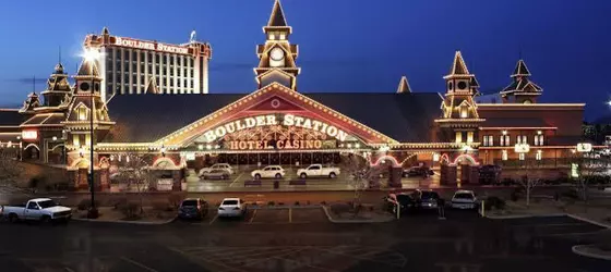 Boulder Station Hotel Casino | Nevada - Clark County - Las Vegas (ve civarı) - Las Vegas - Sunrise Manor