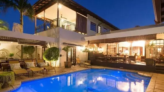 Five Burnham Guest House | KwaZulu-Natal (il) - Ethekwini - Umhlanga