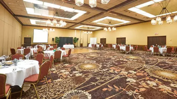 Parkway Plaza Hotel and Convention Centre | Wyoming - Casper (ve civarı) - Casper