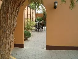 Hotel Pension Etambi | Windhoek