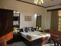 Rams Inn | Batı Delhi - Ulusal Eyalet Başkenti Delhi - Delhi (ve civarı) - Yeni Delhi - Connaught Place