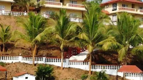 Indismart Woodbourne Resort | Goa - Güney Goa - Salcete - Nuvem