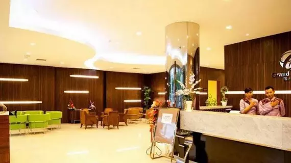 Grand Celino Hotel | Makassar