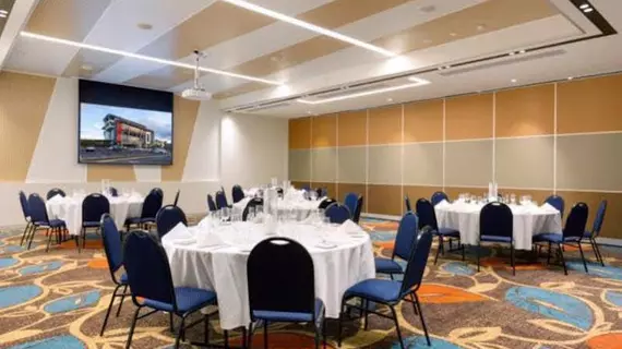 Calamvale Suites and Conference Centre | Queensland - Brisbane (ve civarı) - Calamvale