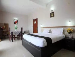 Hotel Polariz | Kerala - Kannur Bölgesi - Talipparamba - Parassinikadavu