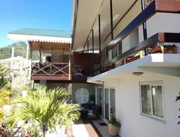 Chez Lorna Guest House | Seyşeller - Mahe Adası - Anse Etoile