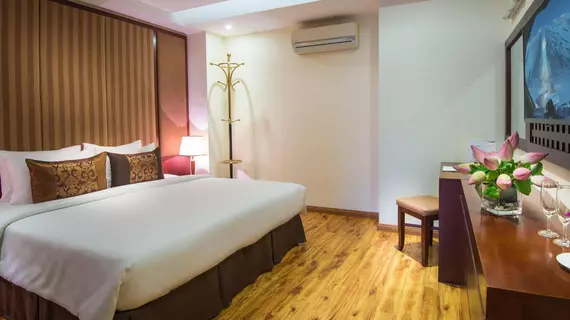 Royal Lotus Hotel Saigon | Binh Duong (vilayet) - Ho Şi Min Şehri (ve civarı) - Ho Chi Minh City - Quận 1 - Japon Mahallesi