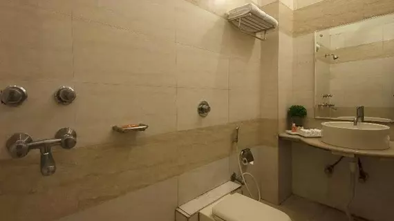 Hotel Maya Cottage | Batı Delhi - Ulusal Eyalet Başkenti Delhi - Delhi (ve civarı) - Yeni Delhi - Paharganj