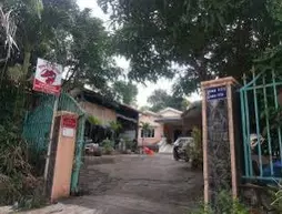 Red Snapper Guesthouse | Koh Kong - Sihanoukville (ve civarı) - Sihanoukville - Mittakpheap