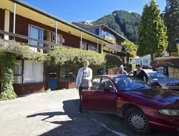 Southern Laughter Backpackers | Otago - Queenstown (ve civarı) - Queenstown