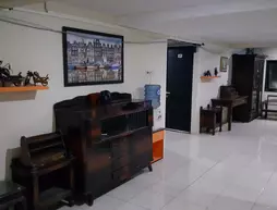 Audah Guesthouse Syariah | West Java - Cakarta (ve civarı) - Cakarta