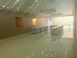 Hotel Shakuntlam | Haryana - Gurugram (ve civarı) - Gurugram - DLF Phase I - DLF City