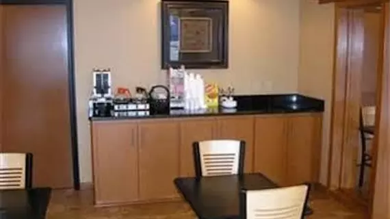 Americas Best Value Inn & Suites Conway | Arkansas - Conway